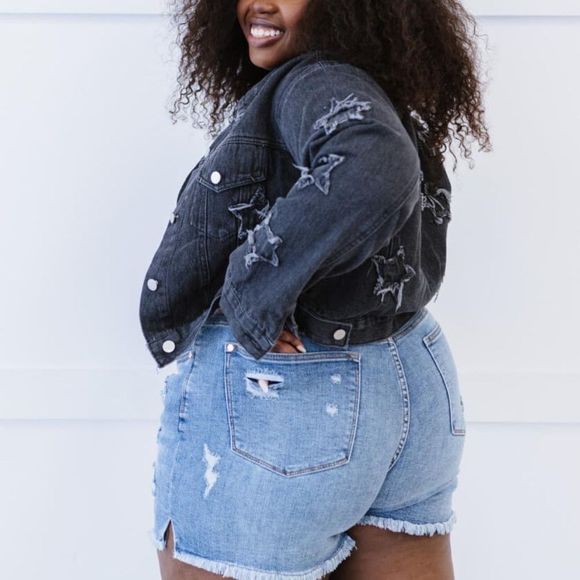 New!! 💕 Sweet Generis Star-Crossed Cropped Denim Jacket - Picture 10 of 10